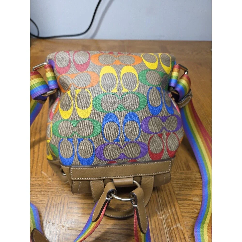 Coach Pennie Backpack 22 Rainbow Signature Mini Backpack Leather W/Wallet